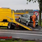 Vrachtwagen rijdt auto aan op Mr. J.L.M. Niersallee