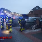 Schade aan auto door brand in IJsselmuiden