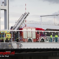 Zoekactie persoon te water blijkt man onder brug
