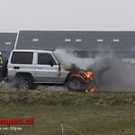 Auto in de brand Dompeweg Kamperveen