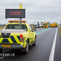 Aanhanger vrachtwagen gekanteld op de N50
