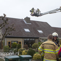 Schoorsteenbrand bij woning in IJsselmuiden